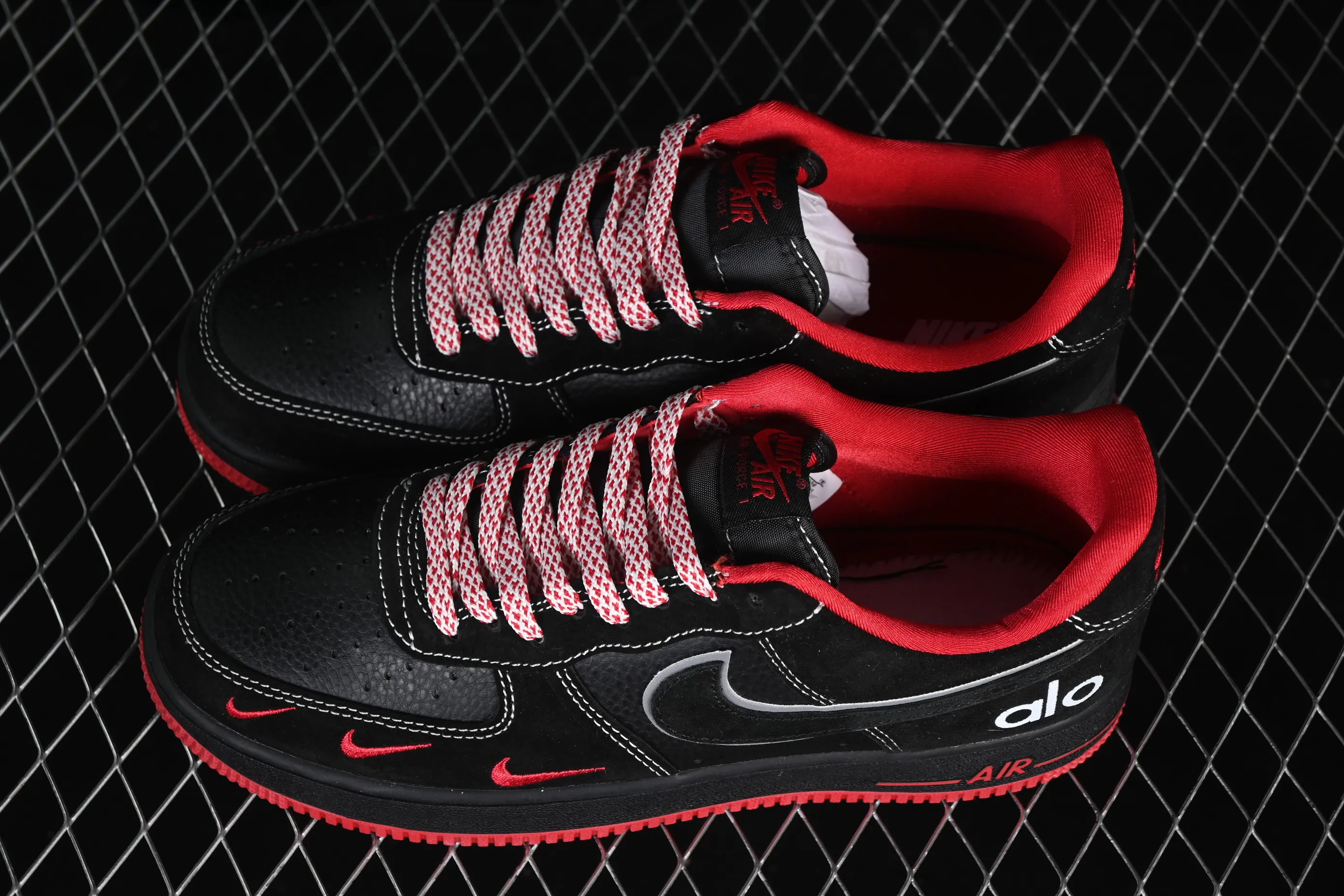 All categories Nk Air Force 1 Air Force series Nk Air Force 1 Low Air Force low-top Nike Air Force 1'07 Low black and red style Air Force 1 low-top casual sneakers SS1979-009